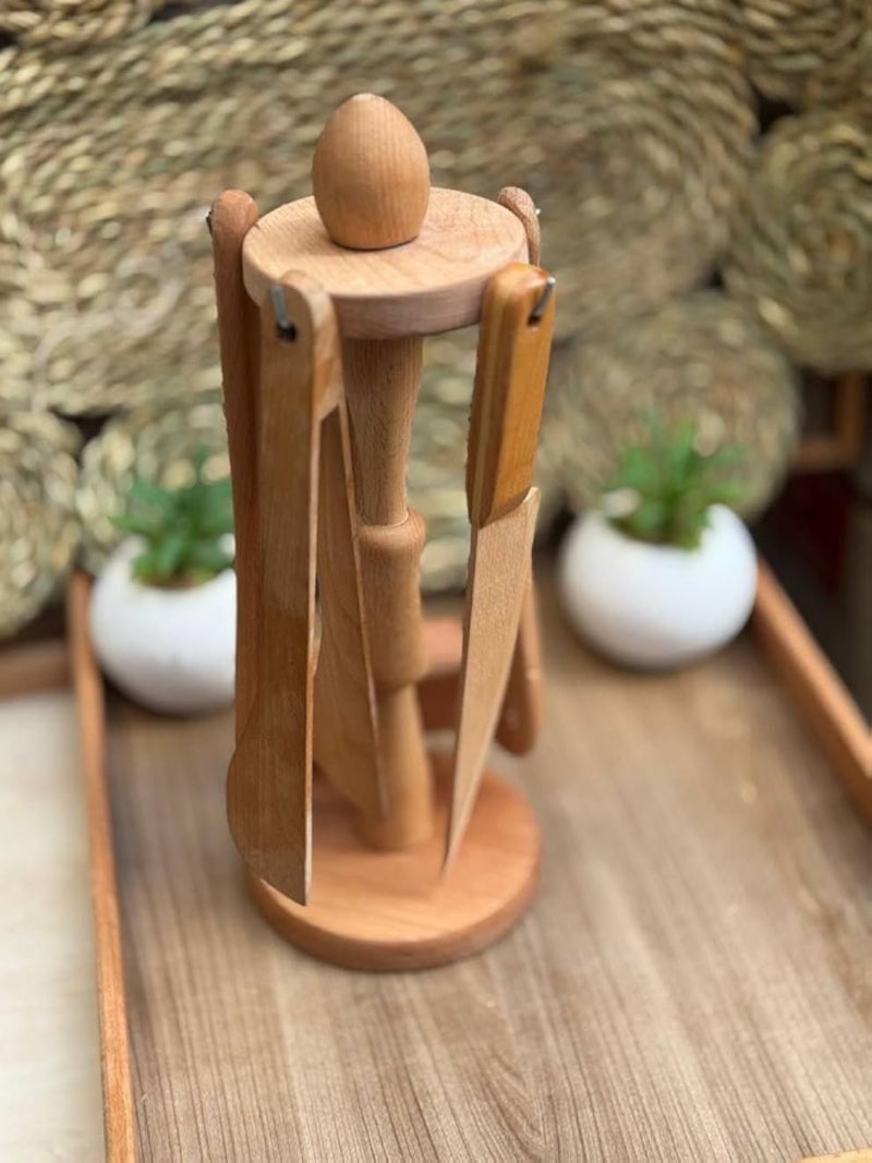 طقم أدوات مطبخ خشبي مصنوع يدويًا من خشب الزان، مكون من 6 قطع، مع حامل، ملاعق خشبية مقاومة للماء، مغرفة، مصفاة، ومطرقة.